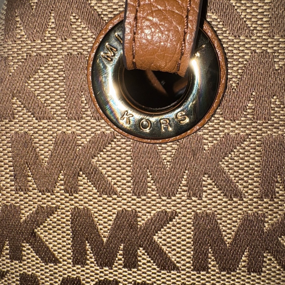 Michael Kors Brown Logo Tote Bag - Picture 5 of 9